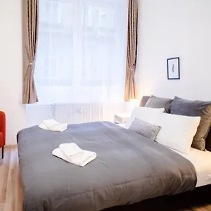Very Spacious Ac Budapest